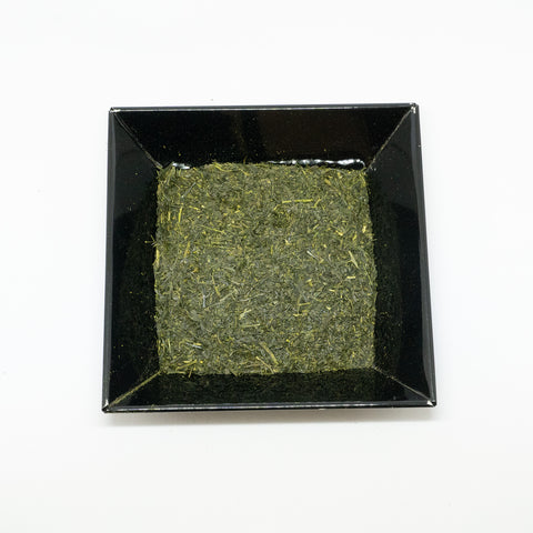 土から育てたお茶「牧之原産」